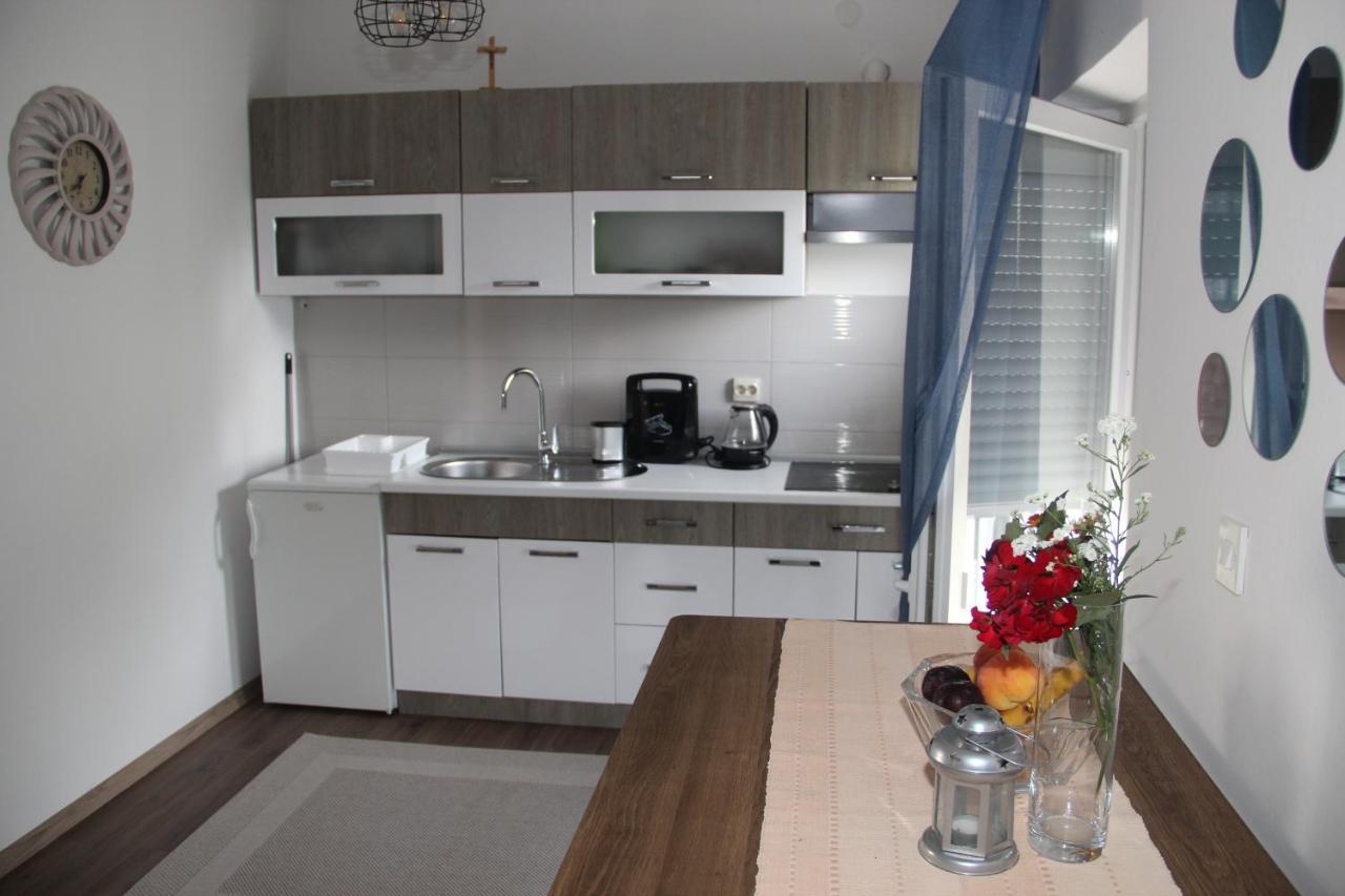 Apartman Ana Livno - Biker Friendly Daire Dış mekan fotoğraf