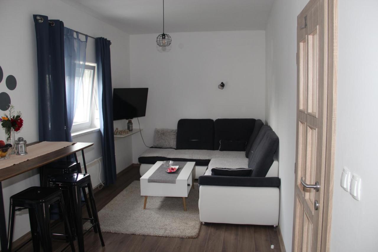 Apartman Ana Livno - Biker Friendly Daire Dış mekan fotoğraf